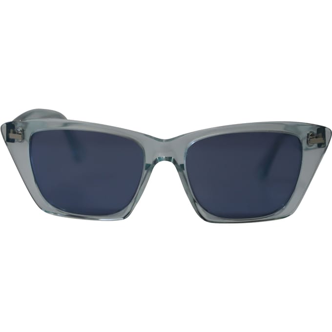 Acne Studios Ingridh Cat Eye Zonnebril in Lichtblauw Acetaat