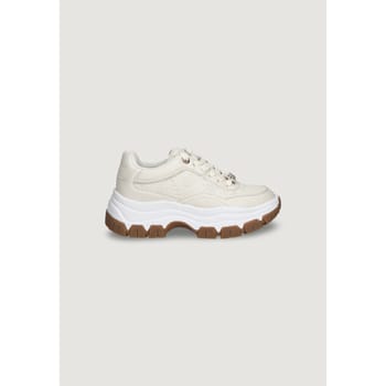 Guess Berrett 2 Sneakers Laag - beige - Maat 36