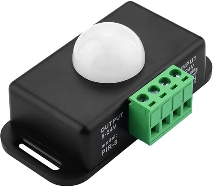 Automatische Bewegingssensor Schakelaar DC 12V/24V met Infrarood Bewegingsmelder Zwart