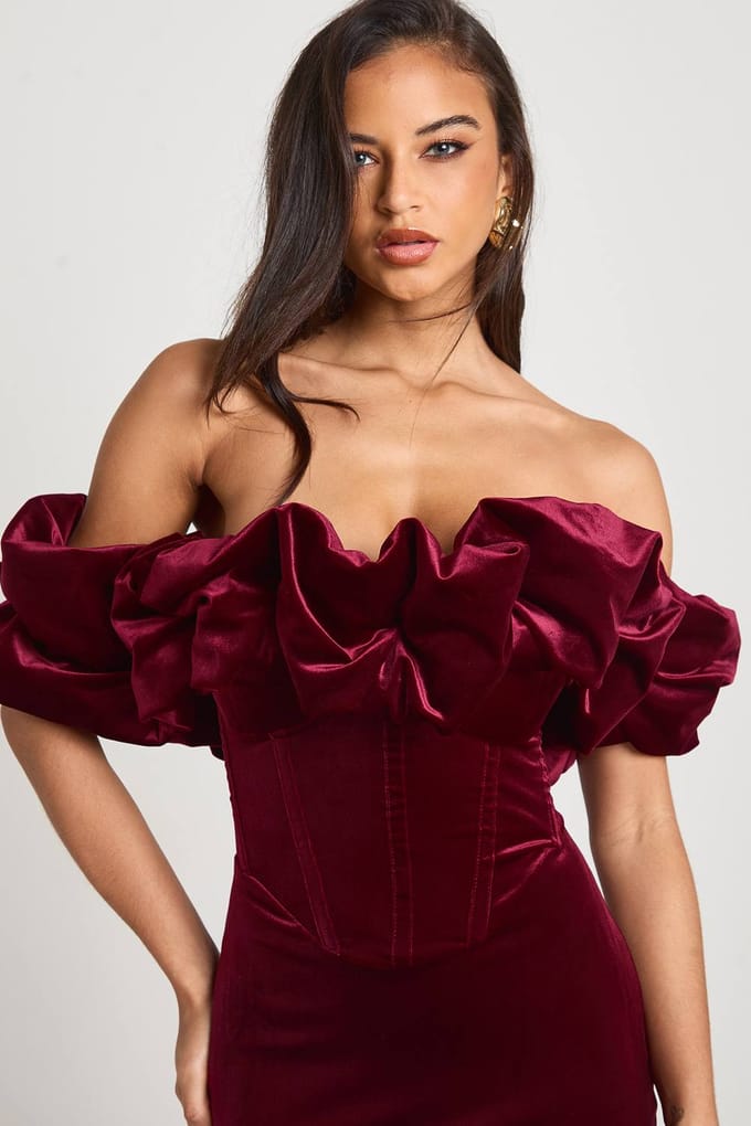boohoo Dames Extreme Ruffle Fluweel Mini-jurk | Wine | Maat: 14