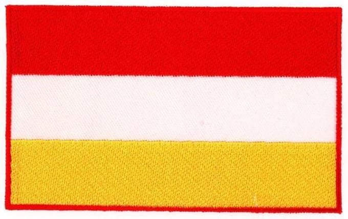 Embleem Vlag oeteldonk rood/wit/geel 12x7 cm