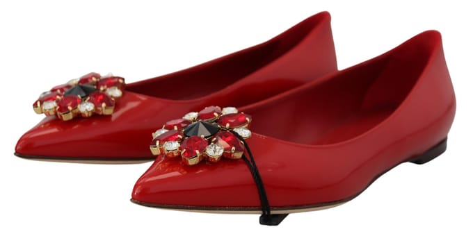 Patente leren ballerina's rode kristal