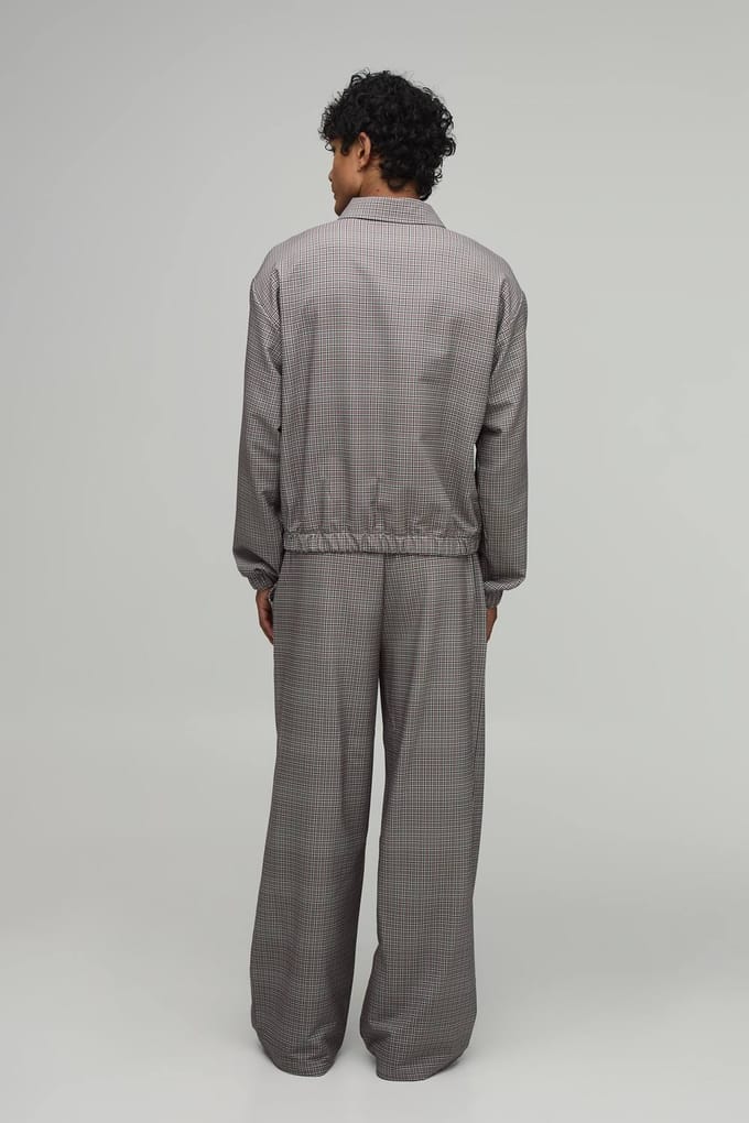 Baggy Fit Check Technical Stretch Trousers | Ecru | Size Medium