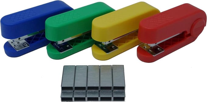 Set van 4 Mini Nietmachines Kleurrijk Compact Inclusief 1000 Nietjes