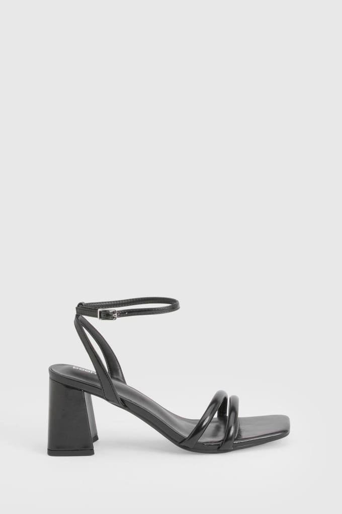 boohoo Dames Metallic Gewatteerde Bandjes 2-Delige Mid Block Hakken | Zwart | Maat: 41
