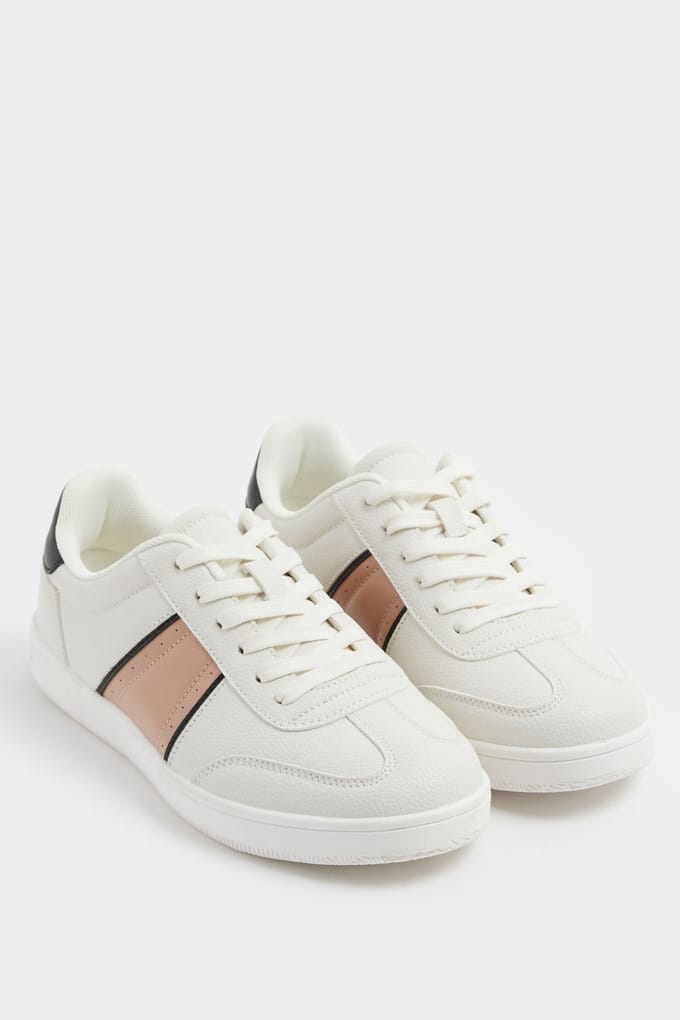 Yours Witte Sneakers Met Panelen In Extra Brede Eeepasvormsize 37EEE