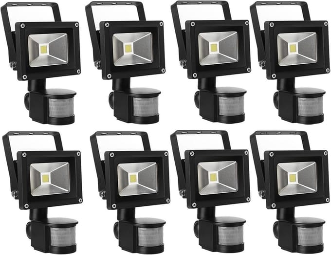 8x 10W LED Buitenlamp met Bewegingssensor - Warm Wit - Waterdichte IP65 Schijnwerper