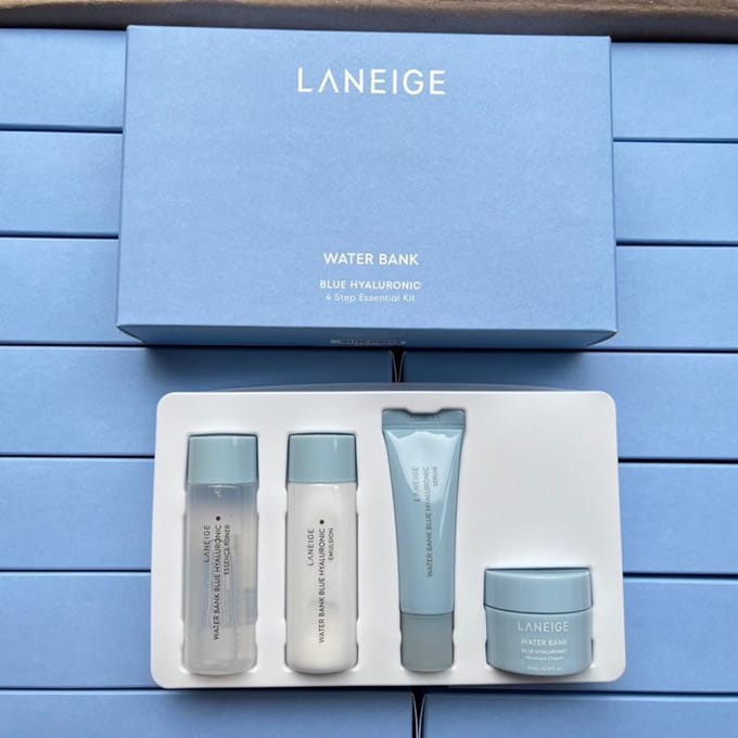 Laneige Water Bank Blue Hyaluronic 4-Staps Essentiële Kit white