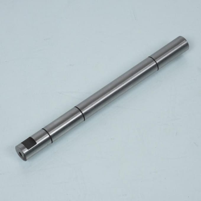gladde trapas 3 groeven lengte 196mm x Ø16mm voor bromfiets mbk 88 nieuw