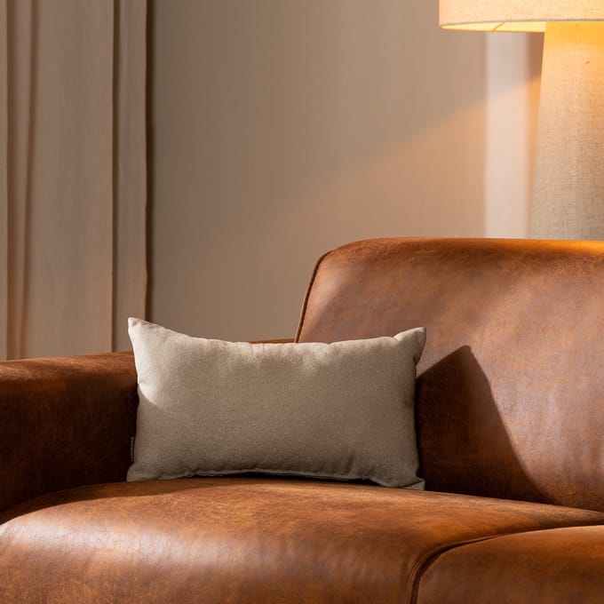 Bronx71® Sierkussen Scandinavisch Hilda stof taupe 25 x 45 cm
