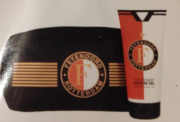 Feyenoord Douchegel 200ml & Toilettas
