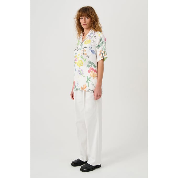 Soulland Orson Shirt White Aop Größe: S/M | Business hemden Outlet | Unisex | Weiß