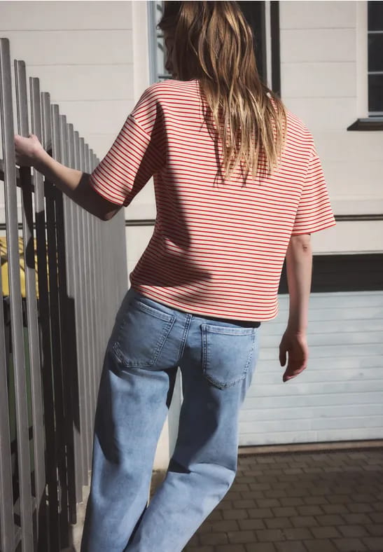 Fijn gestreept scuba shirt