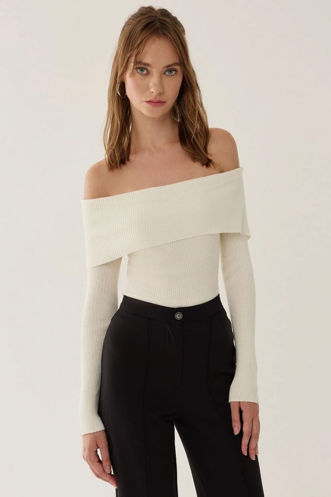 Off Shoulder Madonna Kraag Gebreide Top