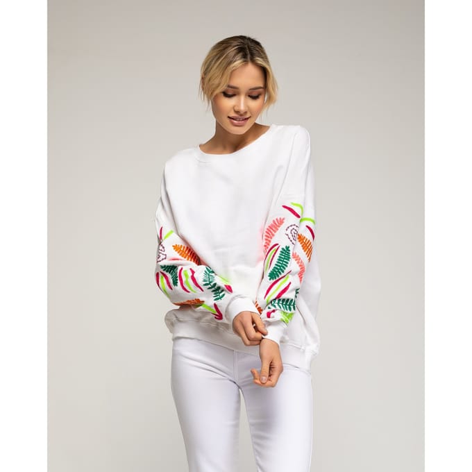 Sweater met borduursel