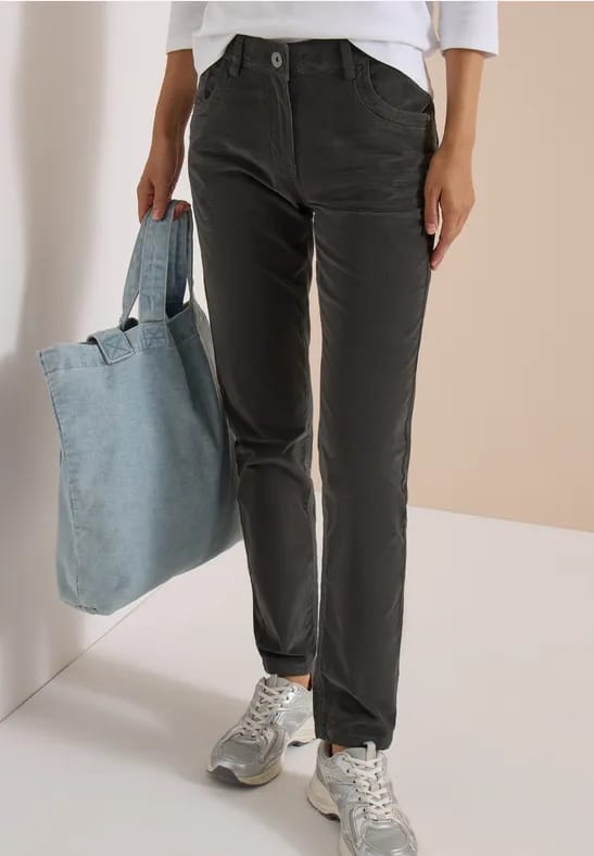 Broek met Mid Waist-taille en smalle pijpen in Slim Fit