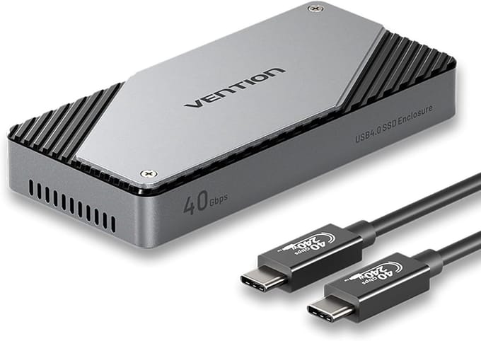NVMe SSD Enclosure - M.2 Behuizing - Snelle Data Transfer - Met Koelventilator - 11.7 cm - Grijs