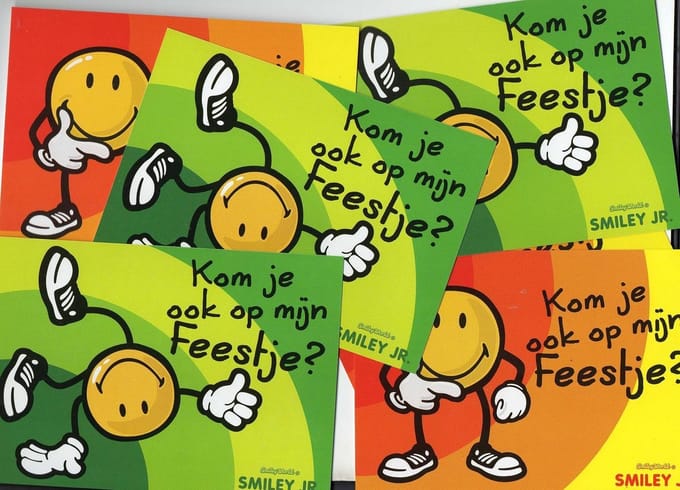 Set van 6 uitnodigingskaarten met smileys
