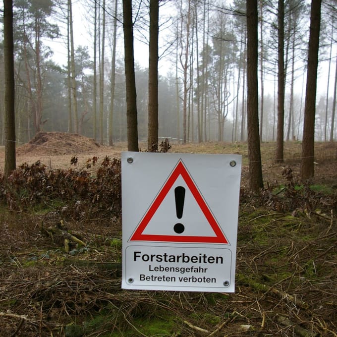 Afzetbanner "Boswerkzaamheden Levensgevaar Verboden Toegang" Duits