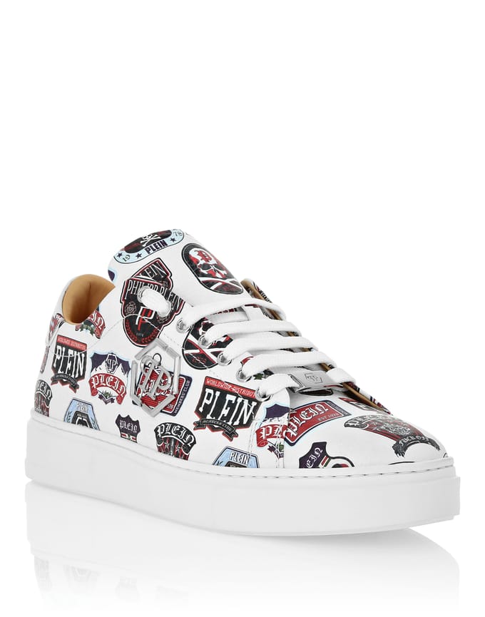 Lo-Top Sneakers
