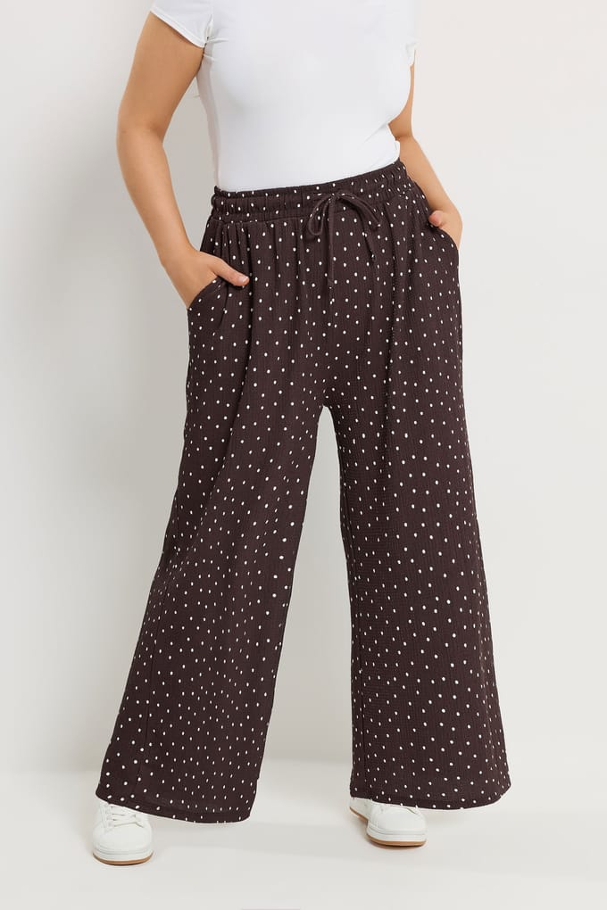 Yours Chocoladebruine Broek Met Stippen En Wijde Pijpen Size Regular > 44