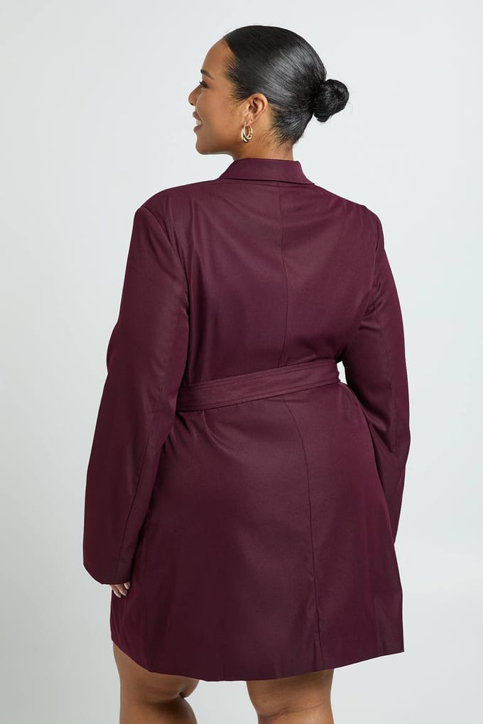 boohoo Dames Plus D-Ring Strikriem Blazerjurk | Plum | Maat: 16