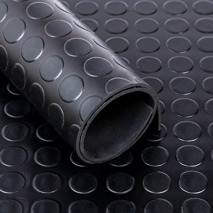 Rubbermagazijn - Noppenloper - Zwart - Dikte 3mm - 120cm breed - Lengte 5 meter
