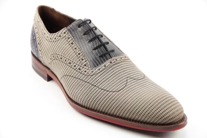 Floris van Bommel Veterschoenen beige
