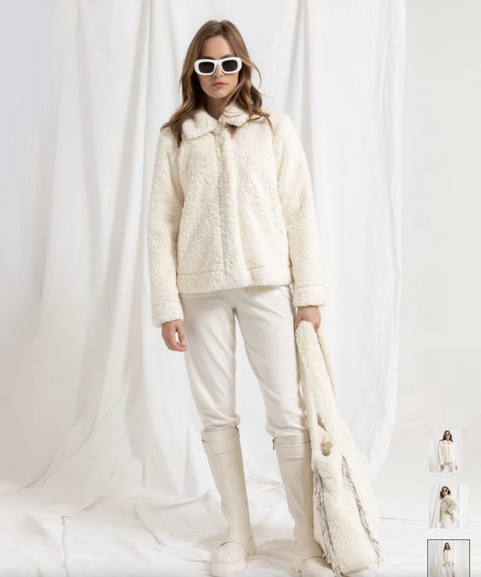 Lords x Lilies - Witte vest van faux fur - Maat S