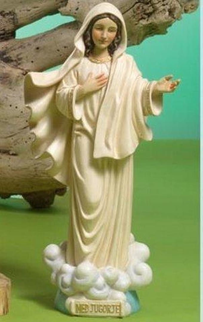 Beeld Heilige Maagd Maria Medjugorje 21.5cm