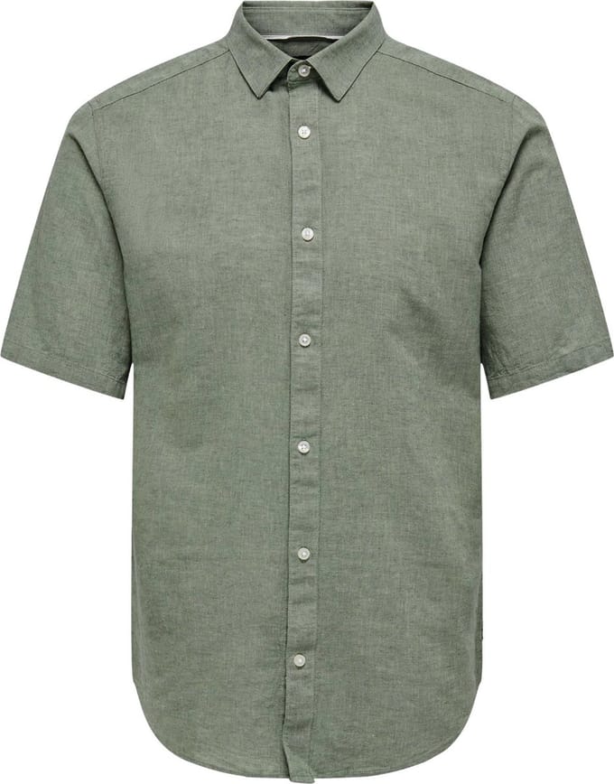 Only & Sons groene heren overhemd   Punt kraag   Regular fit   Knoopsluiting   Korte mouw Groen M