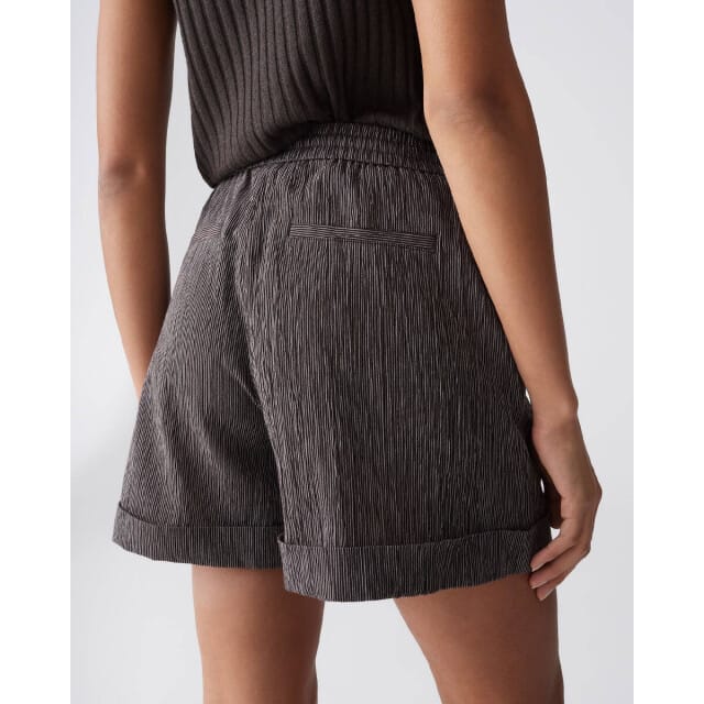 straight fit short met elastische band model 'Malky'