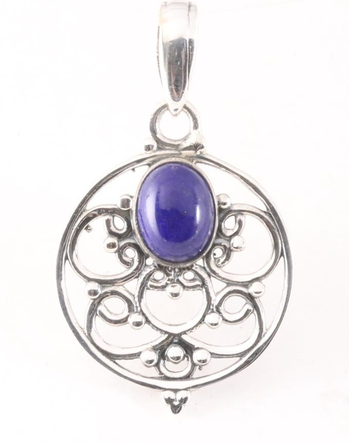 Ronde opengewerkte zilveren hanger met lapis lazuli