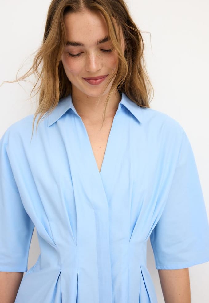 Stradivarius Getailleerde blouse met kimonomouwen en plooien  Hemelsblauw L