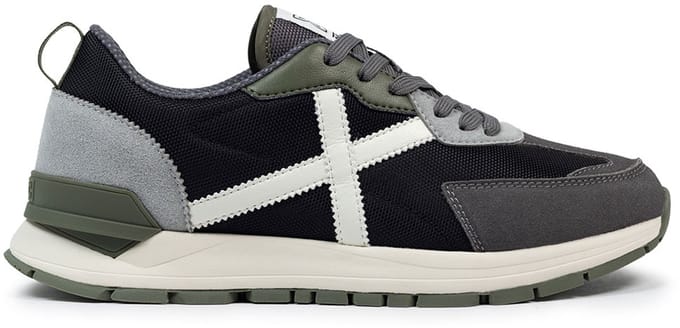 Munich Versatile 27 Schoenen Zwart EU 39 Man