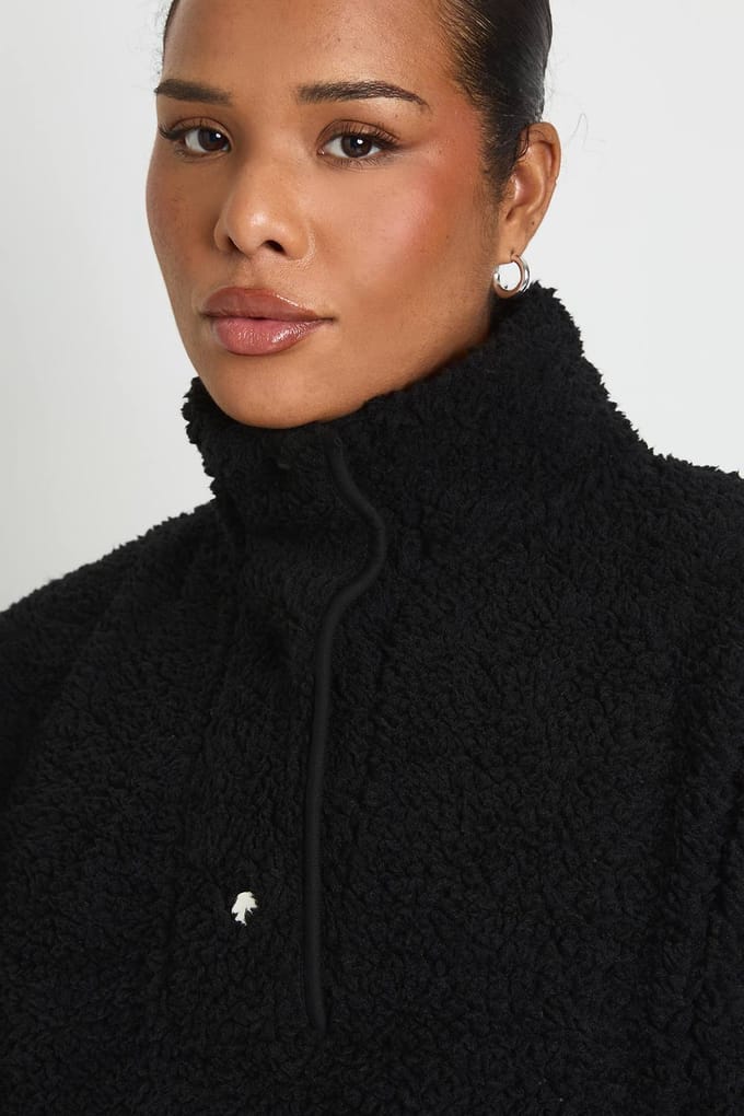 boohoo Dames Plus Borg Doorknoop Sweatshirt | Zwart | Maat: 46