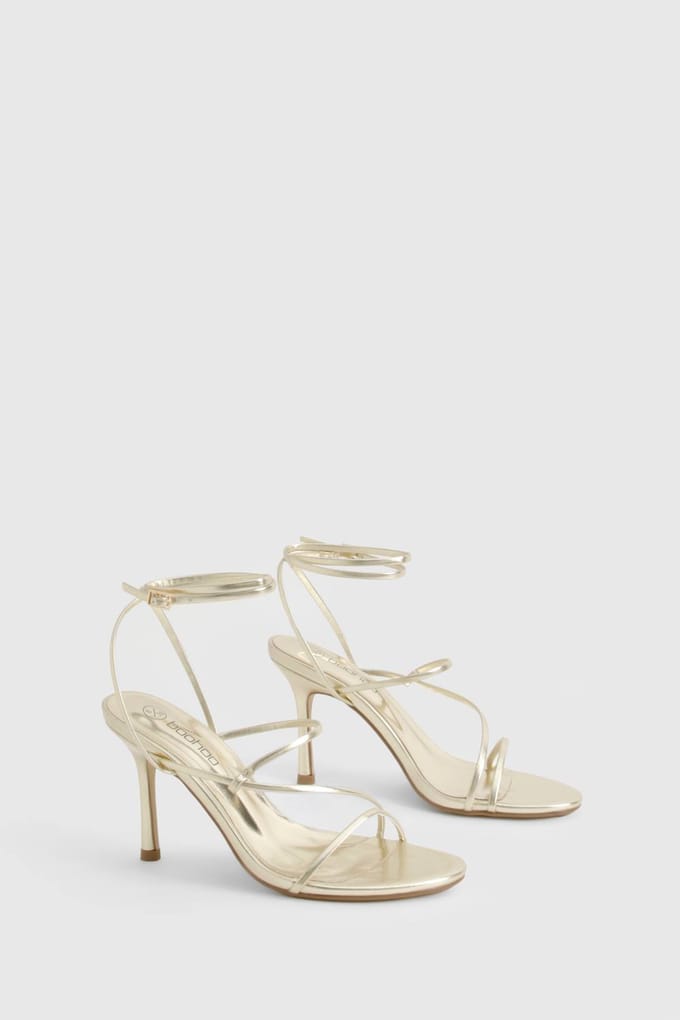boohoo Dames Metallic Skinny Strap Stiletto Hakken | Goud | Maat: 41
