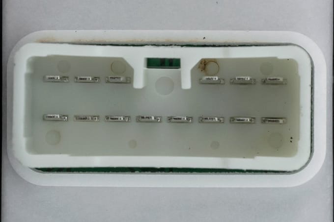 Raam schakelaar OEM 93570-1J102