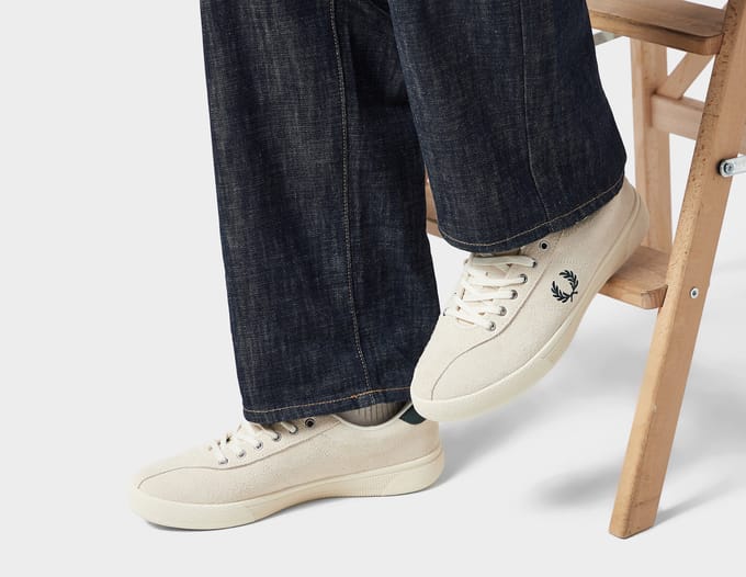 Lage Sneakers Fred Perry Tennis Shoe Suede