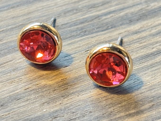 Vibe - classic - donker roze - goud - oorsteker - juweel - geschenk - cirkel