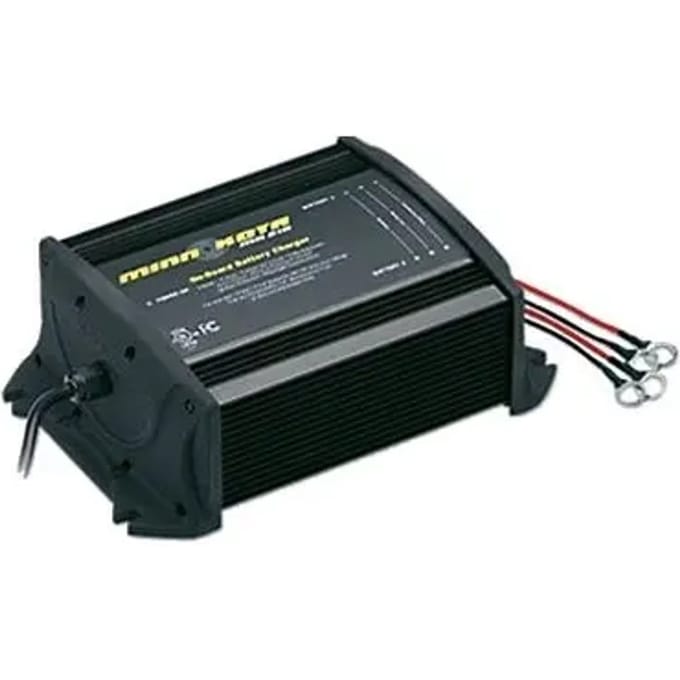 Waterdichte boordacculader 2 uitgangen Minn Kota MK-210E