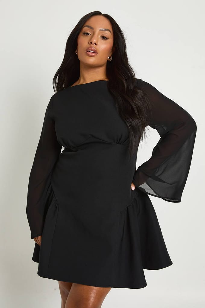 boohoo Dames Plus Chiffon Mouw Skaterjurk | Zwart | Maat: 52
