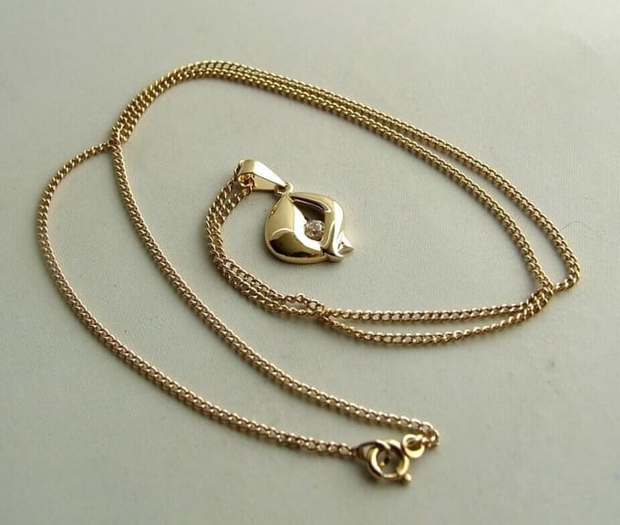 14 karaat gouden collier met hanger