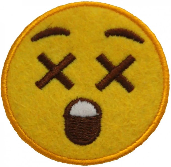 Fjesta© Emoji Embleem - Geschrokken Gezicht - Carnaval Den Bosch