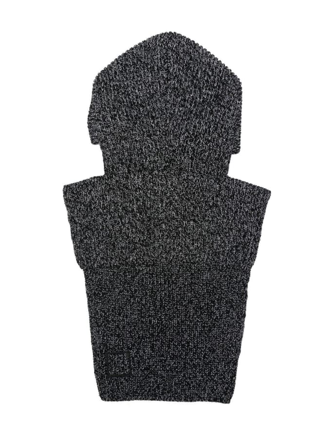 Balaclava met kompaslogo