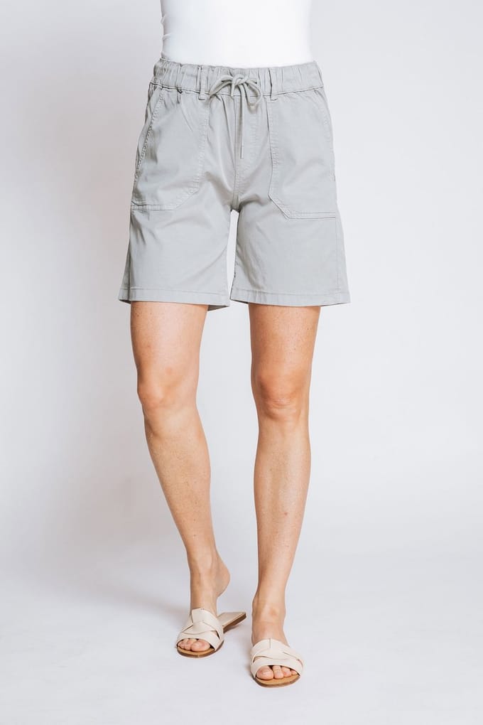 Zhrill Short Daisey N224418 mt M-38.