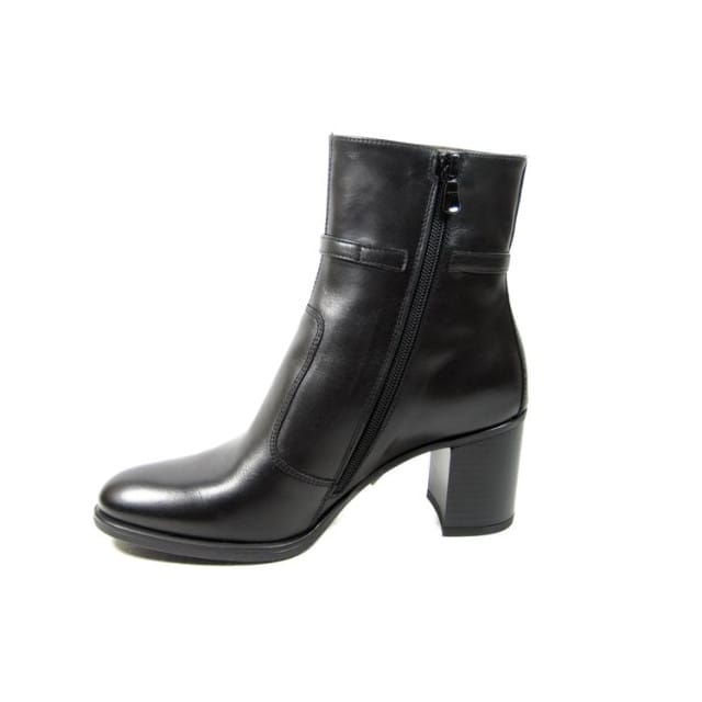 Nero Giardini 410953