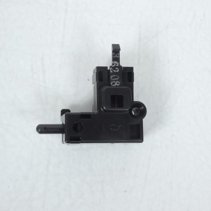 Koppelingsschakelaar voor motor Suzuki 650 SV 2008-09 57560-05A10 Nieuw