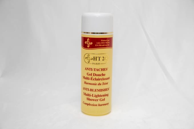 HT26 Gel douche multi-éclaircissant