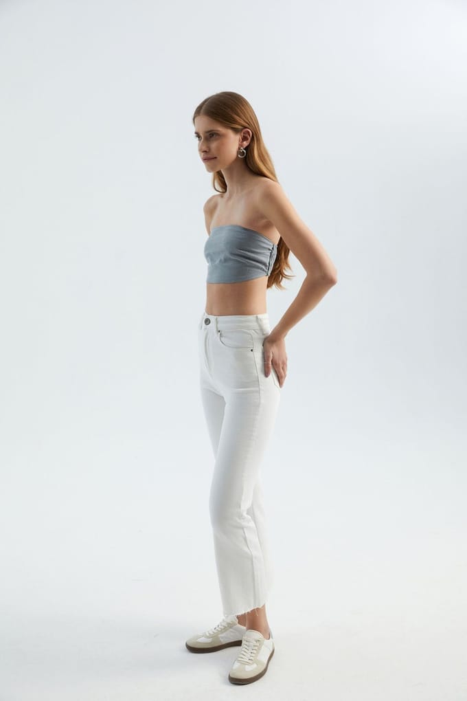 Strapless Basis Crop Top